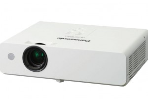 Máy chiếu Panasonic  PT-LB280EA ( model mới nhất của panasonic )