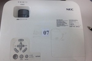 CHO THUÊ MÁY CHIẾU TẠI MIỀN BẮC 