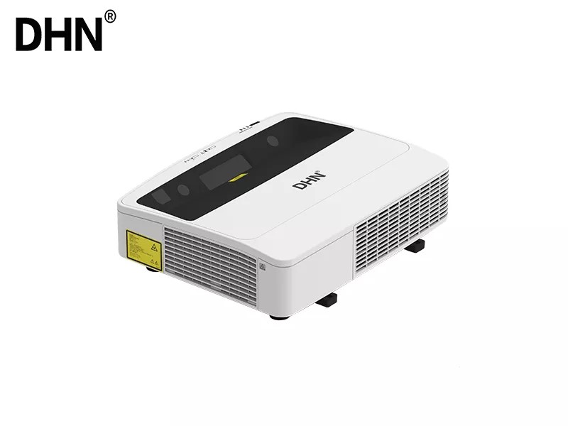 MÁY CHIẾU DHN DU530UST